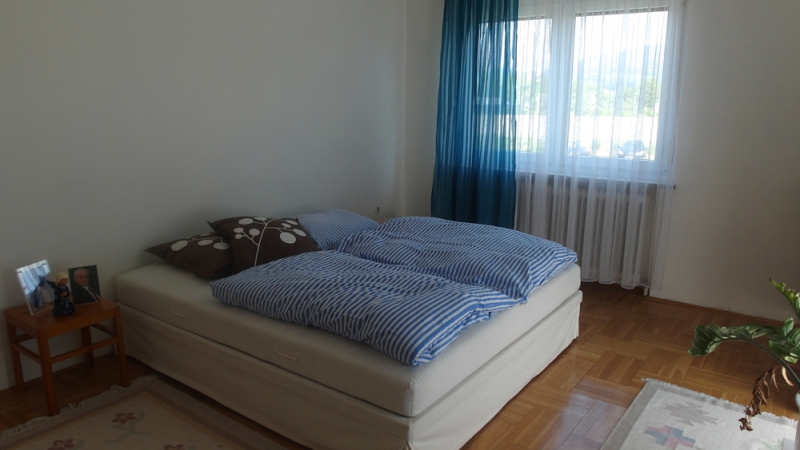 70JahreHaus_vorher_schlafzimmer_2